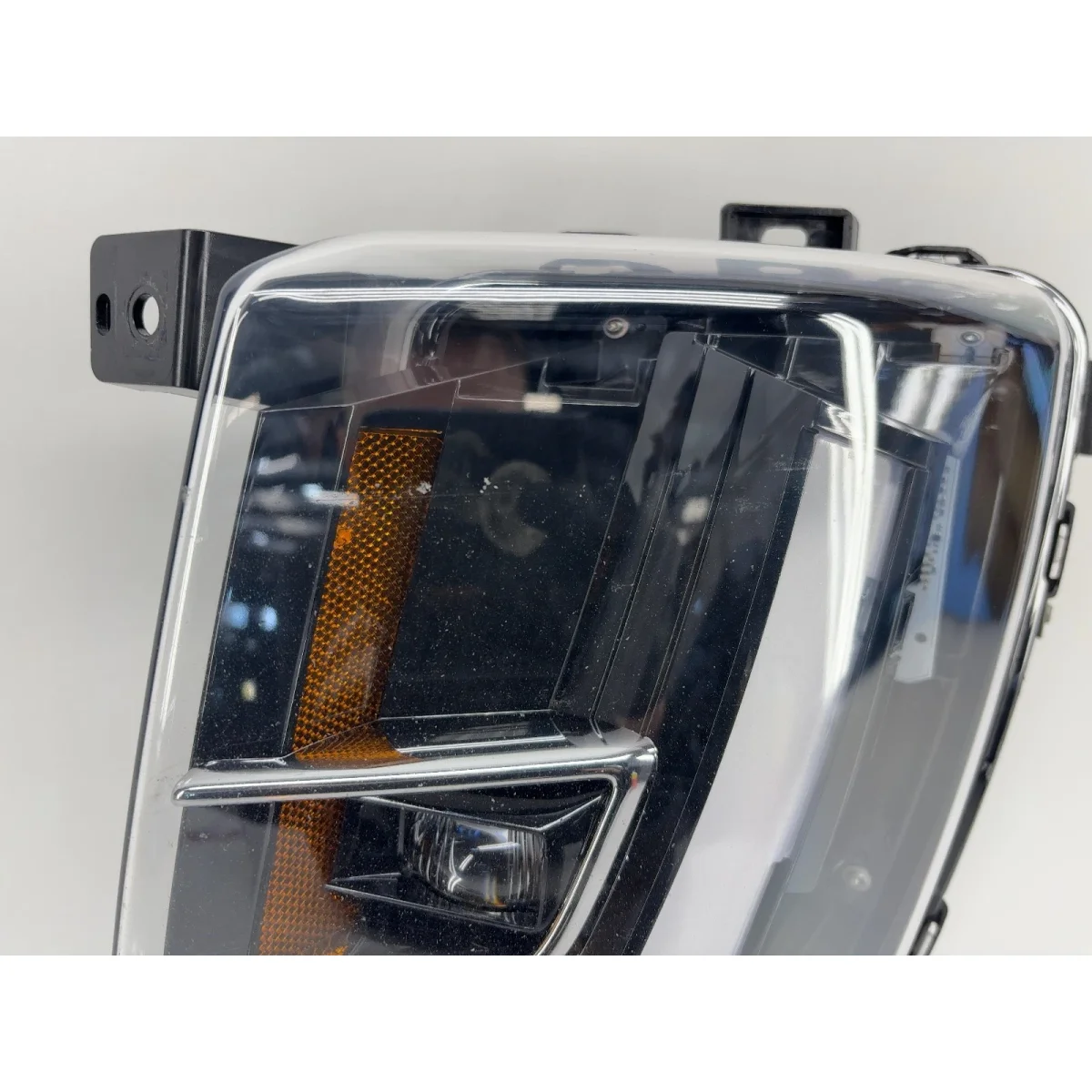 Tesla Model XFront Fog LightEuro Spec+ Left detail 2