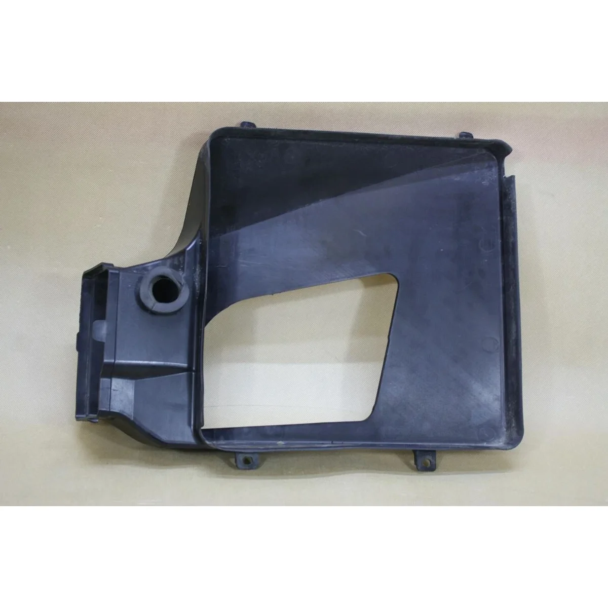 Tesla Model S fog lamp grille vent Right detail 2