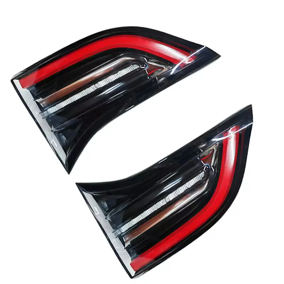 Tesla Model 3 Model Y taillight around 18-20 yea Right detail 2