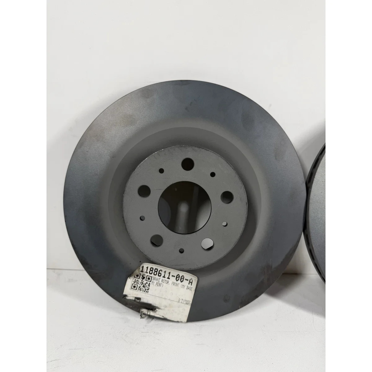 Tesla Model Y Front brake disc detail 2