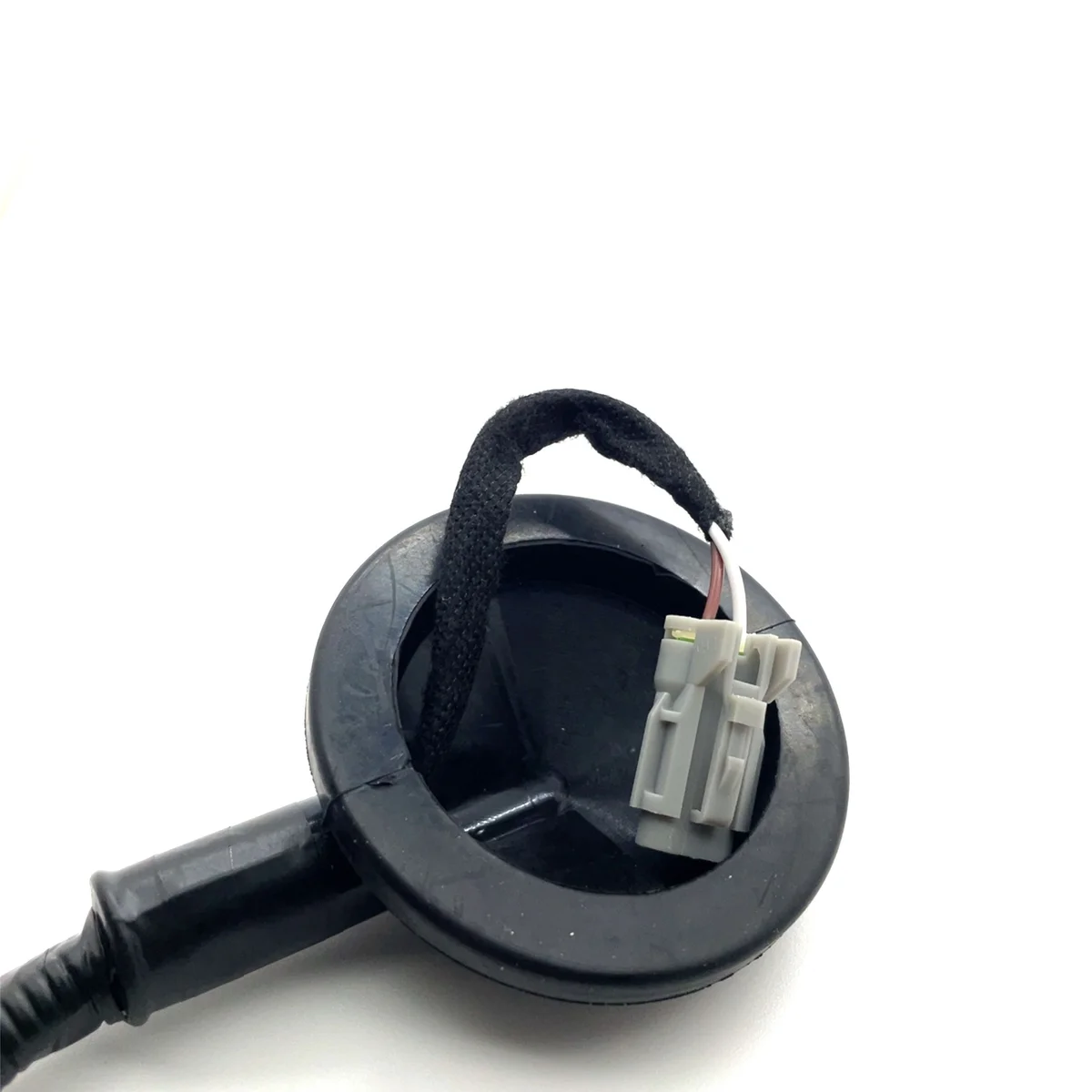 Tesla Model 3 fog light wiring harness detail 3