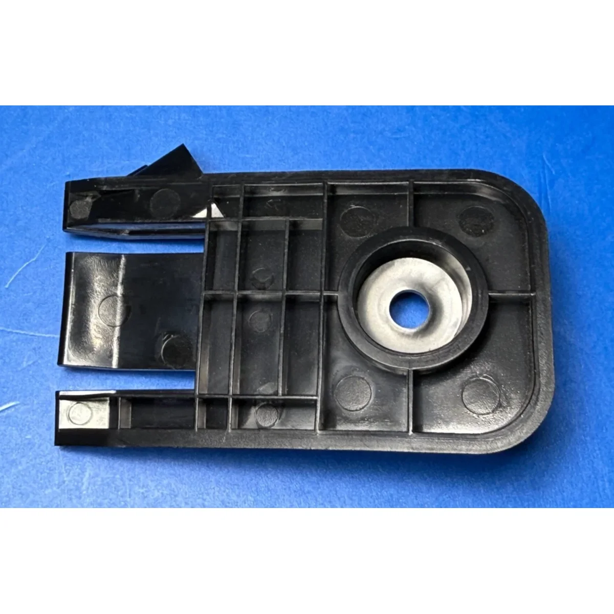 Tesla Bumper Headlight Outer Right Bracket Holder Right