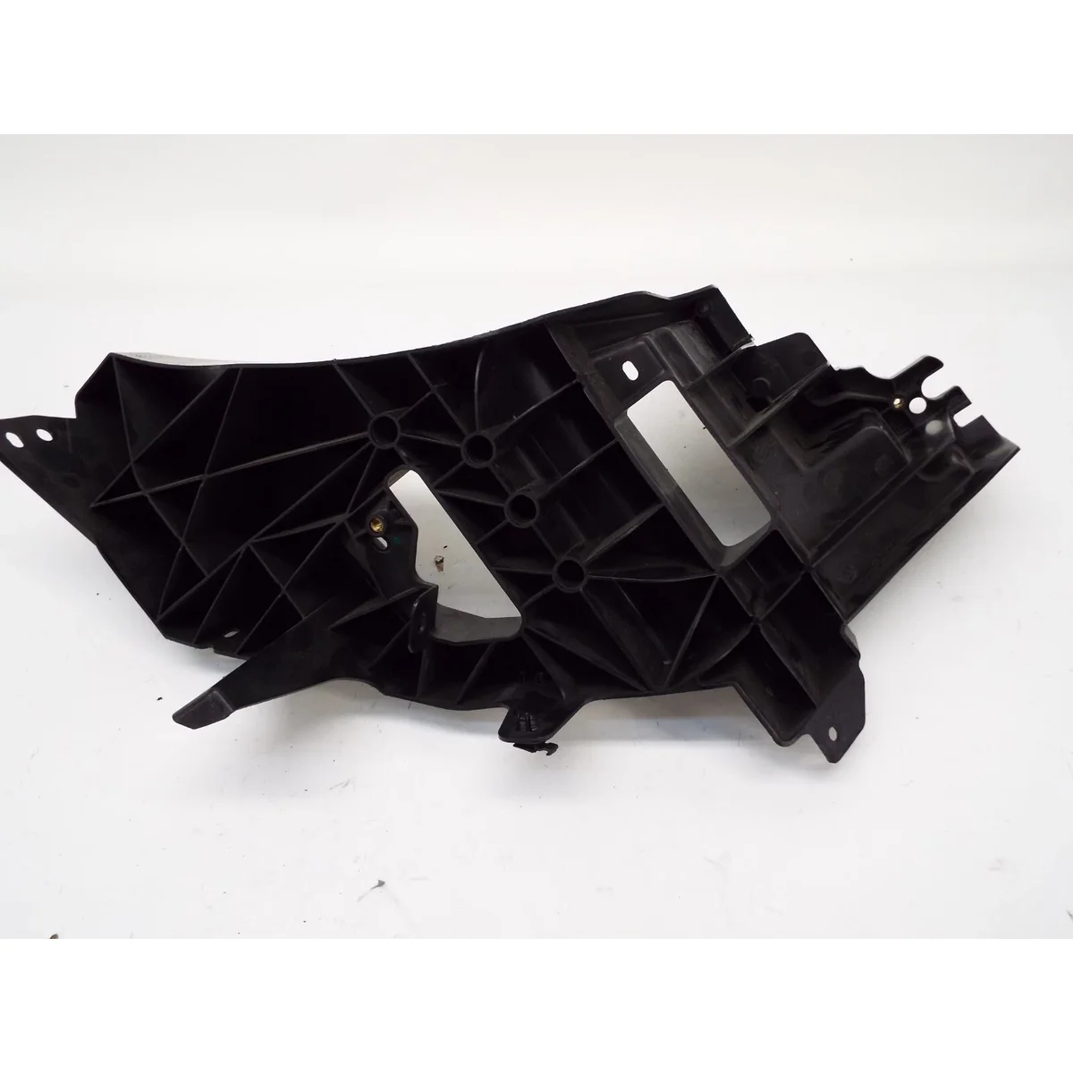 Tesla22Model X HeadlightBracket Right