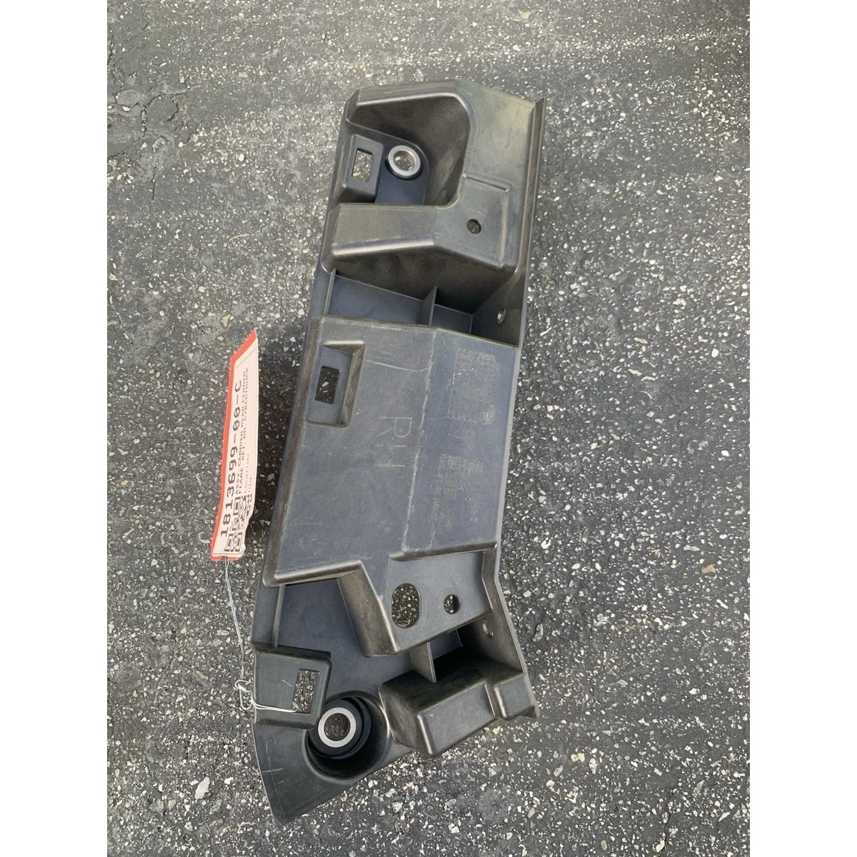 Tesla RearBracketR