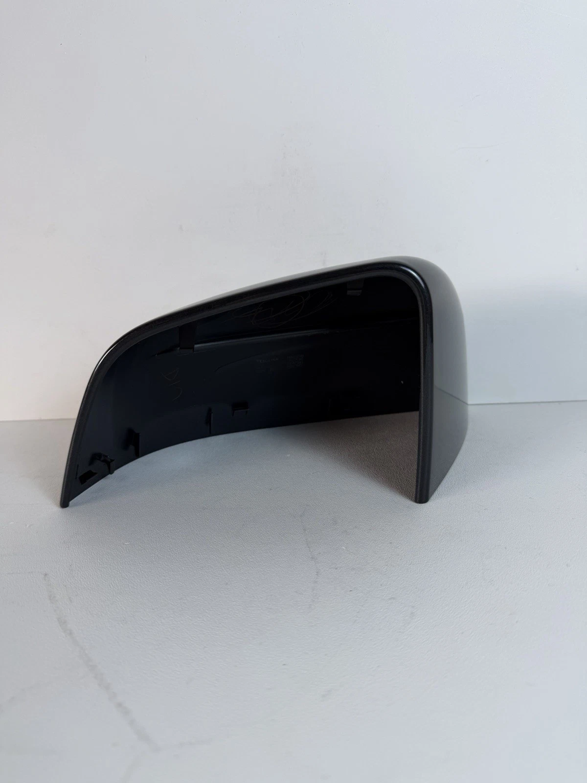 SKULL CAP - EXTERIOR MIRROR - LEFT HAND - STEALTH GREY